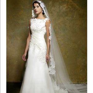 St Pucchi, Ivory Silk, ALine Designer Wedding Dress 12 Style 221 No Glit…